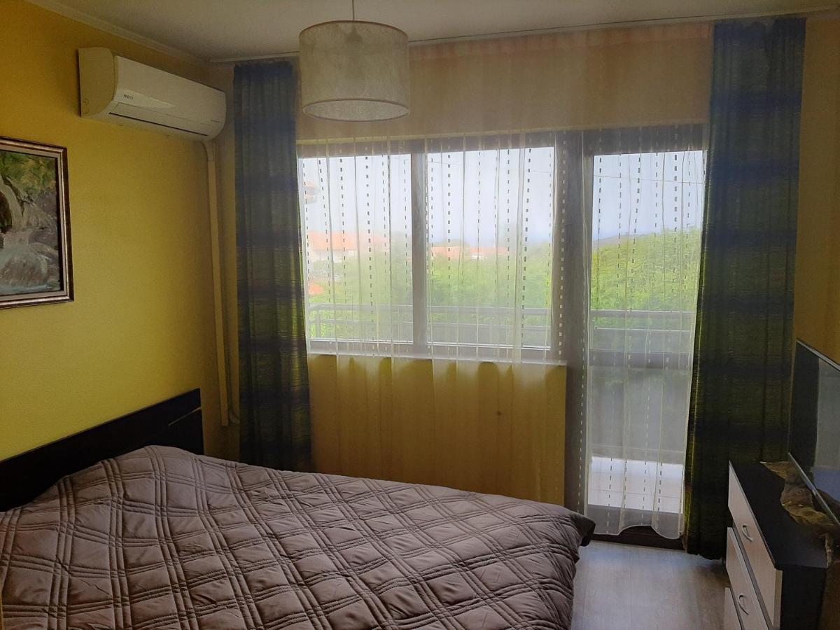 Guest House By The Captain Varna Luaran gambar